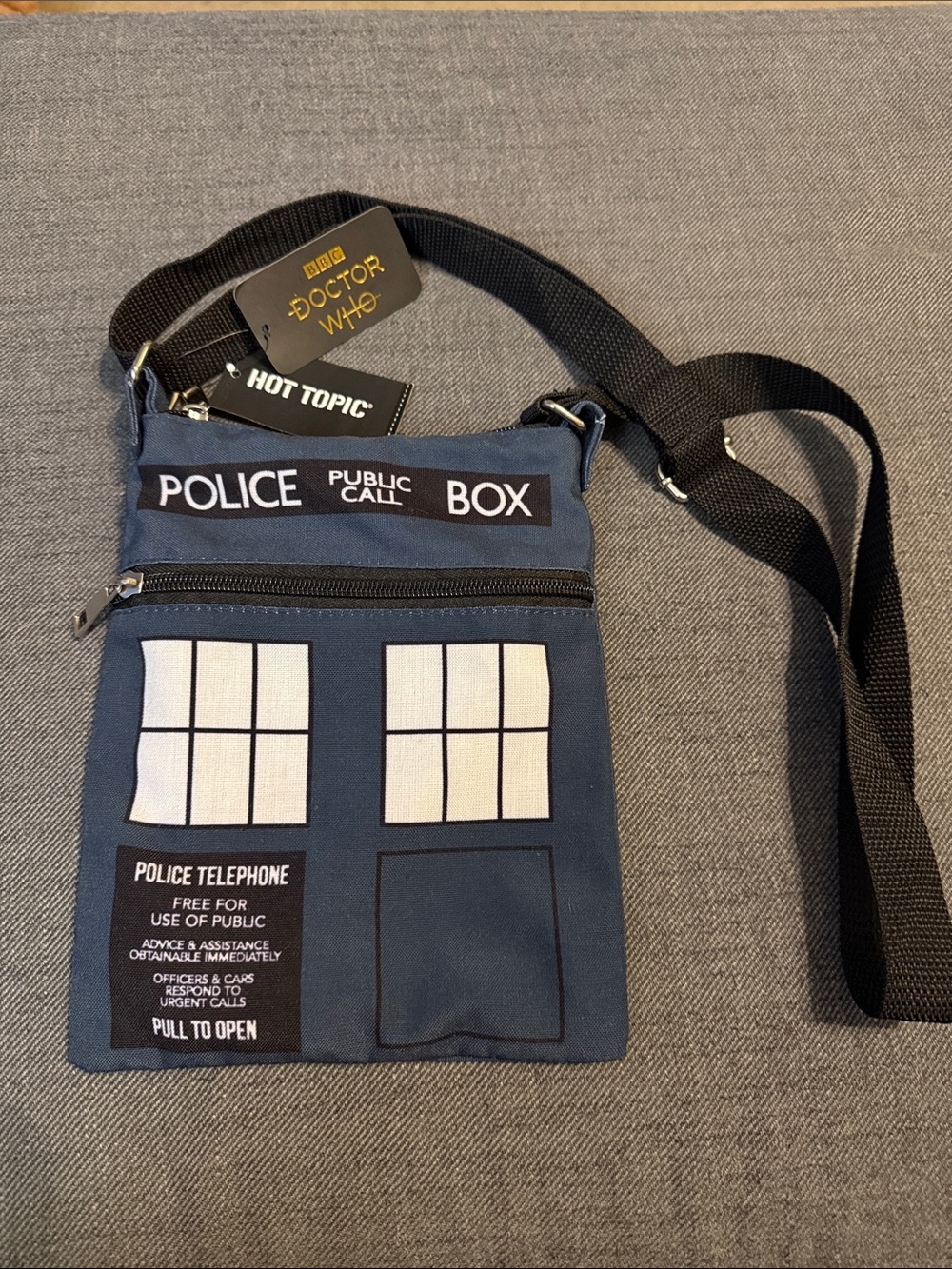 Doctor who tardis crossbody bag